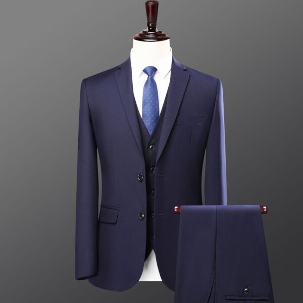 Men’s Classic Navy Blue 3-Piece Suit – Elegant & Timeless