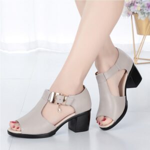 Elegant Peep-Toe Buckle Block Heel Sandals