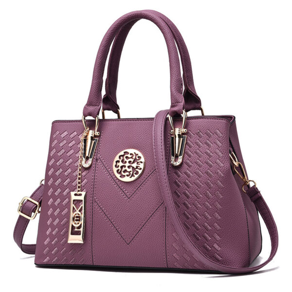 Elegant Luxury Handbag – Premium Quality, Timeless Style